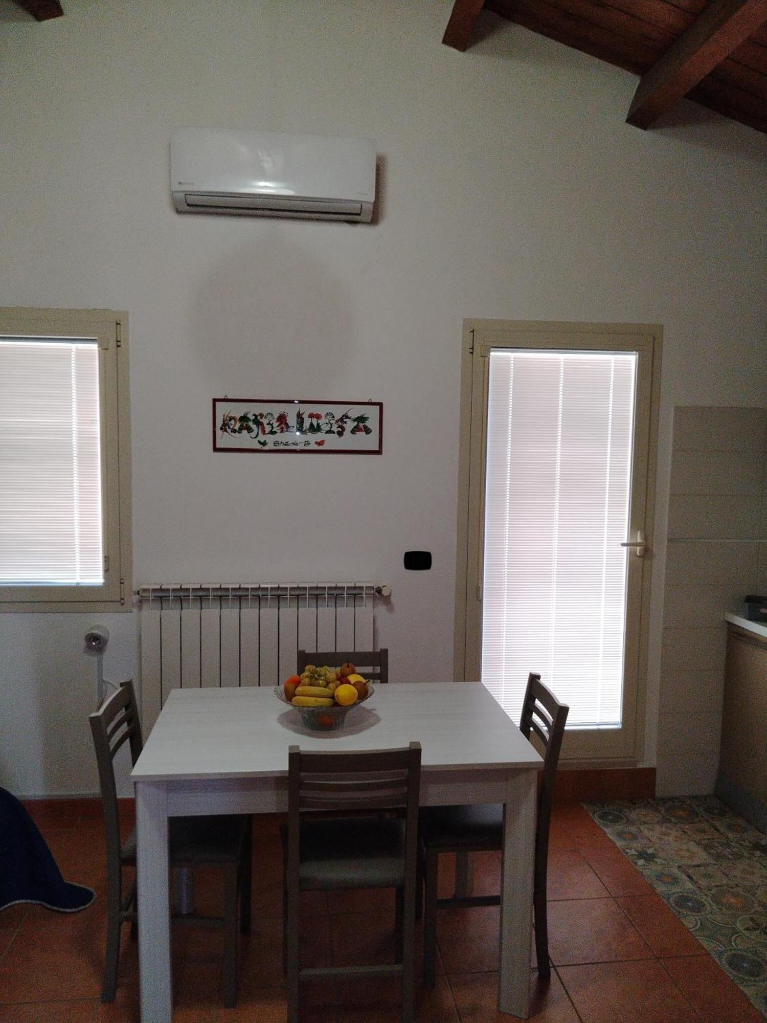 Mansarda Con Terrazzo Privato Apartment Barletta Exterior photo